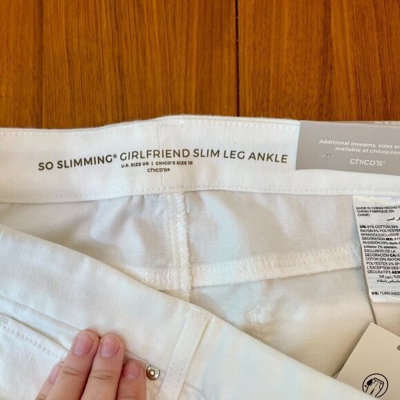 Chico's Size 8R NWT No-Stain White Girlfriend Ankle Jeans SOLD OUT ONLINE - Picture 11 of 11